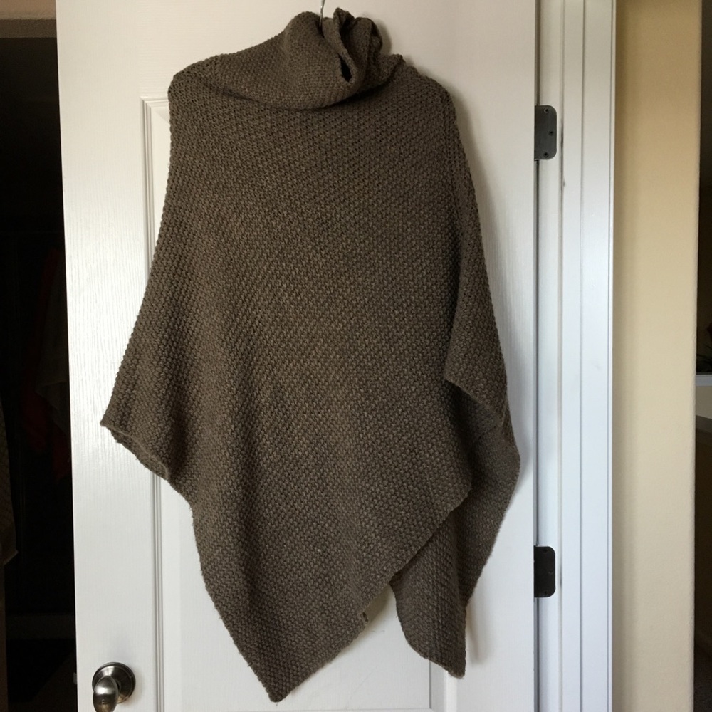 Wool Blend Puncho